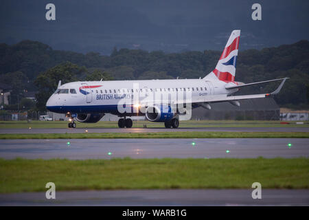 Glasgow, UK. 21. August 2019. Regnerischen Tag in Glasgow International Airport. Colin Fisher/CDFIMAGES.COM Stockfoto