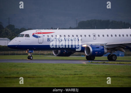 Glasgow, UK. 21. August 2019. Regnerischen Tag in Glasgow International Airport. Colin Fisher/CDFIMAGES.COM Stockfoto