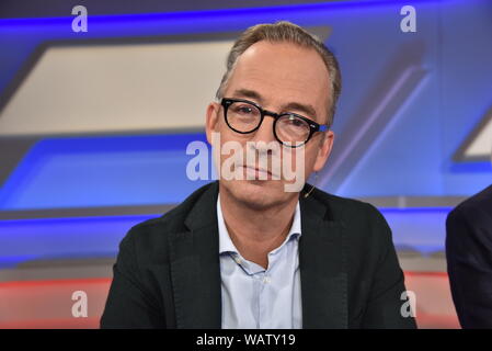 Köln, Deutschland. 21 Aug, 2019. Der Journalist Jan Fleischhauer ist ein Gast auf die ARD-Talkshow "maischberger. Der Woche 'Credit: Horst Galuschka/dpa/Horst Galuschka dpa/Alamy leben Nachrichten Stockfoto