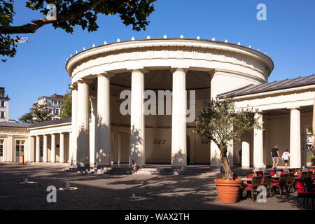 Der Elisenbrunnen, Pumpenraum, Aachen, Nordrhein-Westfalen, Deutschland. der Elisenbrunnen, Aachen, Nordrhein-Westfalen, Deutschland. Stockfoto