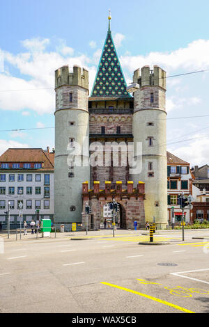 Spalentor, Old Town City Gate Tower, Basel, Schweiz. Das Spalentor (Tor der Spalen) ist die eindrucksvollste und herrlichen der Stadttore noch Rem Stockfoto