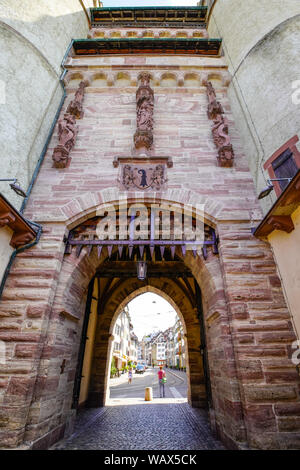 Spalentor, Old Town City Gate Tower, Basel, Schweiz. Das Spalentor (Tor der Spalen) ist die eindrucksvollste und herrlichen der Stadttore noch Rem Stockfoto