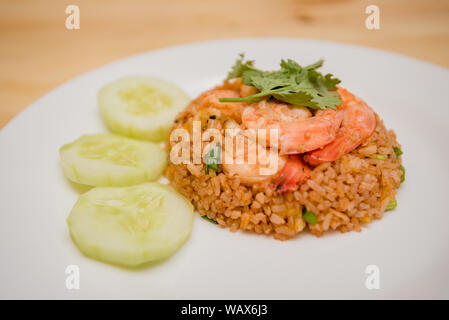 Gebratener Reis mit Garnelen, Thai Food Stockfoto