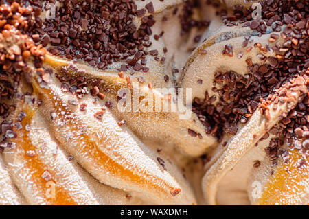 Österreichische Dessert, Schokolade, Eis, close-up. Leckere Schokolade Dessert. Stockfoto
