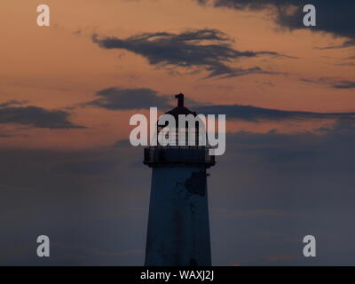 Aufnahmen von talacre Strand Leuchtturm bei Sonnenuntergang im August getroffen Stockfoto