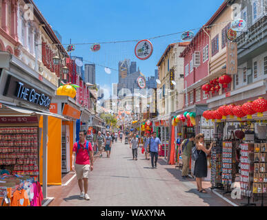 Die Geschäfte in der Pagode Straße in Chinatown, Singapore City, Singapur Stockfoto