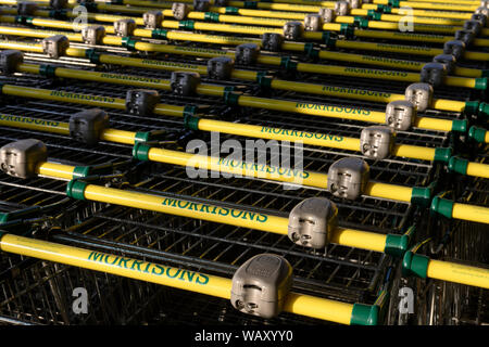 Morrisons Supermarkt Einkaufswagen. Stockfoto