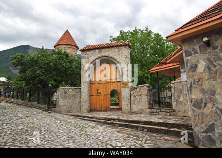 Kis, Aserbaidschan - 12 Aug 2013. Die alte Kirche in Kis Dorf, Aserbaidschan Stockfoto