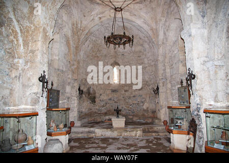 Kis, Aserbaidschan - 12 Aug 2013. Die alte Kirche in Kis Dorf, Aserbaidschan Stockfoto