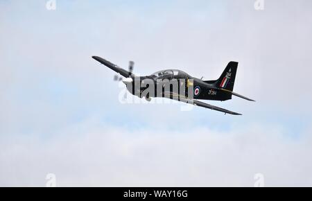 RAF Tucano T1 die Durchführung der letzten Anzeige an die 2019 RIAT, bevor es von der Service noch in diesem Jahr beenden nach 30 Jahren Service zurückgezogen. Stockfoto