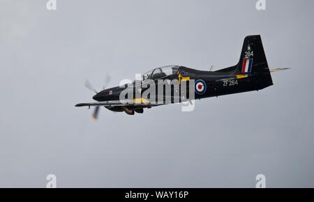 RAF Tucano T1 die Durchführung der letzten Anzeige an die 2019 RIAT, bevor es von der Service noch in diesem Jahr beenden nach 30 Jahren Service zurückgezogen. Stockfoto