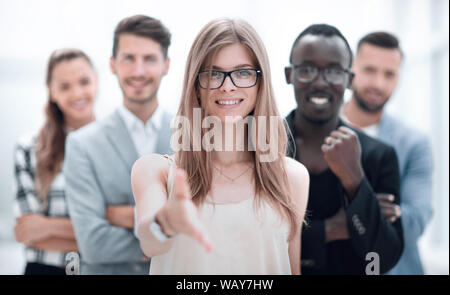 Porträt des freudigen Business-Team vor einem weißen Hintergrund Stockfoto