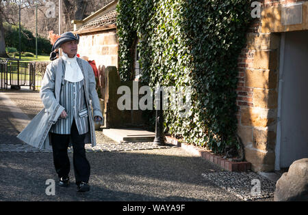 Cook's Cottage Melbourne Australien, das Personal in der traditionellen Tracht Stockfoto