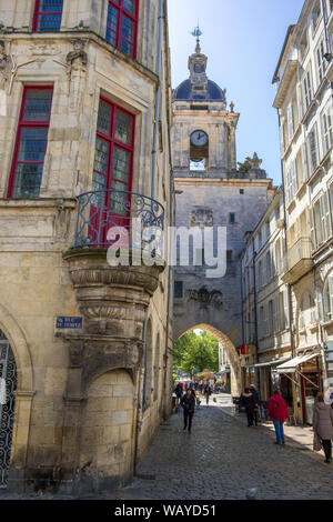 La Rochelle, Frankreich - Mai 08, 2019: Uhrturm in La Rochelle Frankreich Stockfoto