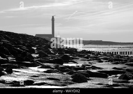 Workstation der Royal Dutch Auffanggesellschaft Westkapelle (NL). Diese Station befindet sich am Strand von Westkapelle und wird von 30 Freiwilligen. Stockfoto