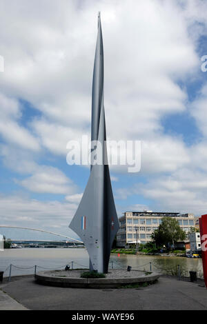 Ein Blick auf Dreilandereck, ein Denkmal in Basel, markiert er die drei Punkt, wo die Grenzen der Schweiz, Deutschland und Frankreich. Stockfoto