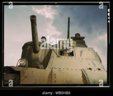 Vintage WWI Panzerwagen Tank oder ähnliche schwarz-weiß Foto Stockfoto