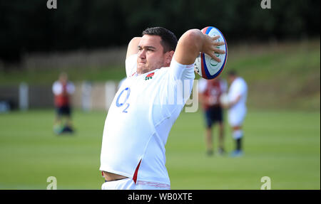 Englands Jamie George während der Trainingseinheit im Pennyhill Park, Bagshot. Stockfoto