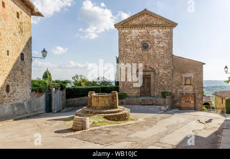 Ein Blick auf das alte Dorf von Volpaia, Siena, Toskana, Italien Stockfoto