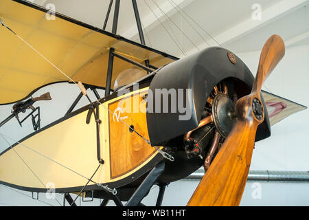 Nachbau des ersten Weltkriegs Morane-Saulnier L am Guynemer Pavillon, Museum über WW1 Flying Ace Fighter Pilot Georges Guynemer, Poelkapelle, Flandern, Belgien Stockfoto