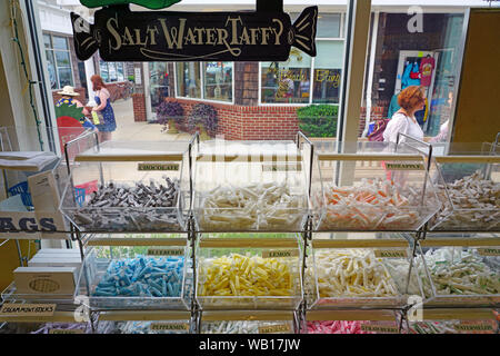 CAPE MAY, NJ-14 Aug 2019 - Ansicht von Salt Water Taffy Süßigkeit für Verkauf in Cape May, New Jersey, United States. Stockfoto