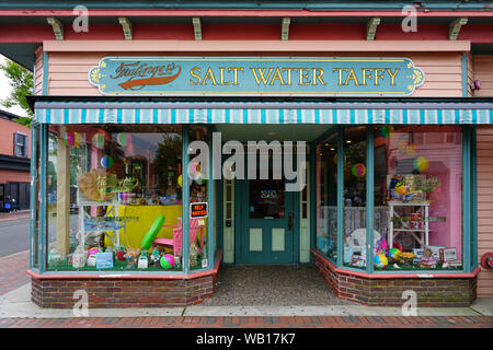 CAPE MAY, NJ-14 Aug 2019 - Ansicht von Salt Water Taffy Süßigkeit für Verkauf in Cape May, New Jersey, United States. Stockfoto