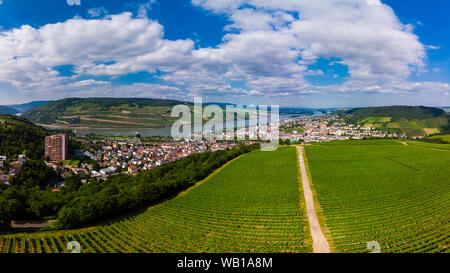 Deutschland, Rheinland-Pfalz, Luftaufnahme von Weiler am Rhein, Nahe und Bingen am Rhein Stockfoto