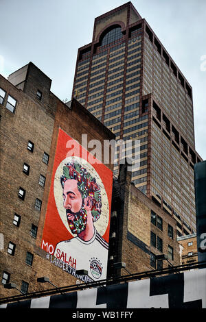 Mo Salah Wandbild am Times Square, New York. Stockfoto