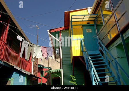 Bunte Häuser auf El Caminito, La Boca, Buenos Aires, Argentinien, 30077977 Stockfoto