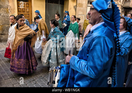 ALCANIZ, Teruel, Spanien - 30. März: Ostern feiern, der Klang der Trommeln in der Region Aragon am 30. März 2018 in Teruel, Spanien gehört werden kann. Stockfoto