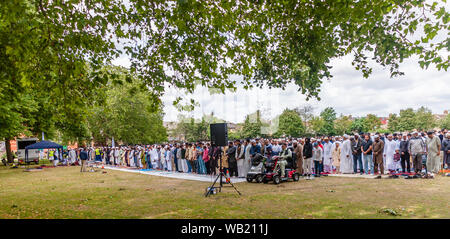 London, England, Großbritannien - 11 August 2019: Eid al-Adha, Eid Gebete in der Plashet Park, Newham, London, UK Stockfoto