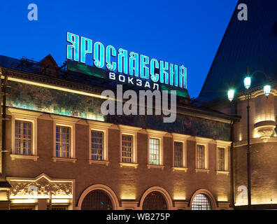Jaroslawski Bahnhof in Komsomolskaja Platz in Moskau. Russland Stockfoto