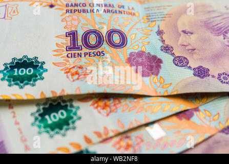 In der Nähe von Argentine Geld, 100 Pesos Rechnungen Stockfoto