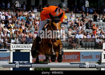 Frank Schuttert NED mit Lyonel D während der longines FEI Jumping Europameisterschaft 2019 am 23. August 2019 in Rotterdam, Niederlande. (Foto von Sander Chamid/SCS/LBA (Holland) Stockfoto