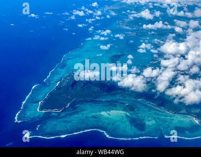 Le Morne Brabant Berg auf Mauritius Blick aus dem Flugzeug Stockfoto