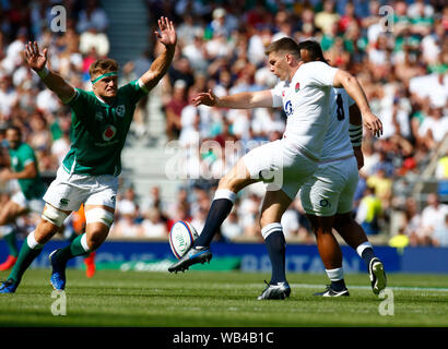 London, Großbritannien. 24 Aug, 2019. LONDON, ENGLAND. 24. AUGUST: Owen Farrell von England während Quilter Internationale zwischen England und Irland am Twickenham Stadium am 24. August 2019 in London, England. Credit: Aktion Foto Sport/Alamy leben Nachrichten Stockfoto