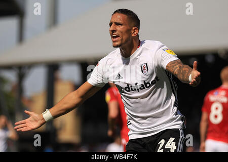 London, Großbritannien. 24 Aug, 2019. Anthony Knockaert von Fulham reagiert. EFL Skybet championship Match, Fulham v Nottingham Forest im Craven Cottage in London am Samstag, den 24. August 2019. Dieses Bild dürfen nur für redaktionelle Zwecke verwendet werden. Nur die redaktionelle Nutzung, eine Lizenz für die gewerbliche Nutzung erforderlich. Keine Verwendung in Wetten, Spiele oder einer einzelnen Verein/Liga/player Publikationen. pic von Steffan Bowen/Andrew Orchard sport Fotografie/Alamy Live news Credit: Andrew Orchard sport Fotografie/Alamy leben Nachrichten Stockfoto