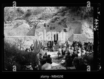 Ostern Morgen beim Gartengrab, April 9, 1939. Predigt Abstract / Medium: G. Eric und Edith Matson Fotosammlung Stockfoto