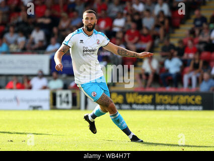 London, Großbritannien. 24 Aug, 2019. Die Crawley Ollie Palmer während der Sky Bet Liga eine Übereinstimmung zwischen Leyton Orient und Crawley Town im Brisbane Road in London. Quelle: Tele Images/Alamy leben Nachrichten Stockfoto