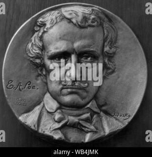Edgar Allan Poe, 1809-1849, Medaillon vom Büste, Vorderseite Abstract / Medium: 1 Fotoabzug. Stockfoto