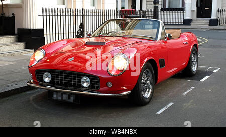 1961 Ferrari 250 GT California, London, Vereinigtes Königreich, 23. August 2019 Kredit: Alamy Stockfoto