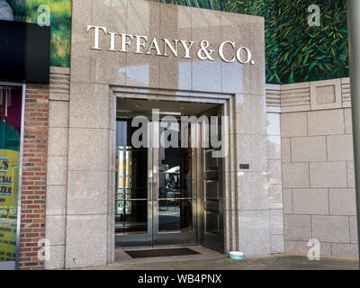 August 20, 2019 in Palo Alto/CA/USA - Tiffany & Co. in der gehobenen Stanford Shopping Center, einem Outdoor Shopping Mall Stockfoto