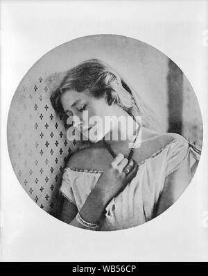 Ellen Terry, im Alter von 16 Jahren / Julia Margaret Cameron. Abstract / Medium: 1 fotomechanischen drucken: photogravure. Stockfoto
