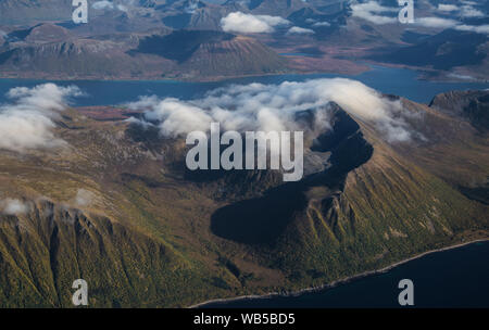 Blick auf den Lofoten aus der Ebene, in Norwegen Stockfoto