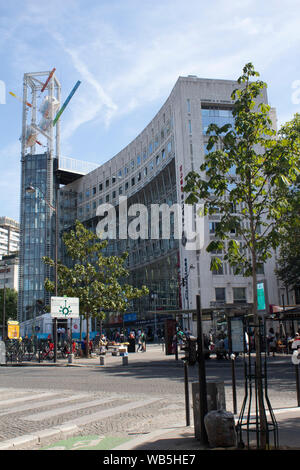 Der Place d'Italie mit Italie 2 Im 13. arrondissement von Paris, Frankreich Stockfoto