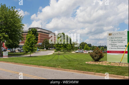 CONOVER, NC, USA-22. Juni 18: Catawba Valley Medical Center ist der Catawba County größte gemeinnützige Krankenhaus, Stockfoto