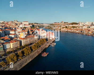 Luftaufnahme von Porto Oporto City und den Fluss Douro Portugal Stockfoto