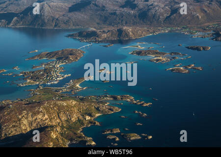 Blick auf den Lofoten aus der Ebene, in Norwegen Stockfoto