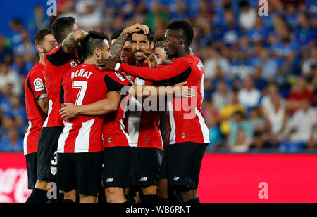 Athletic Club de Bilbao Raul Garcia feiert nach dem Scoring ein Ziel während der spanischen La Liga Match zwischen Getafe CF und Athletic Club de Bilbao bei Coliseum Alfonso Perez Getafe. (Final Score: Getafe CF 1:1 Athletic Club de Bilbao) Stockfoto