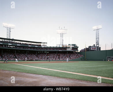 Fenway Park und das "Green Monster", Boston, Massachusetts Stockfoto